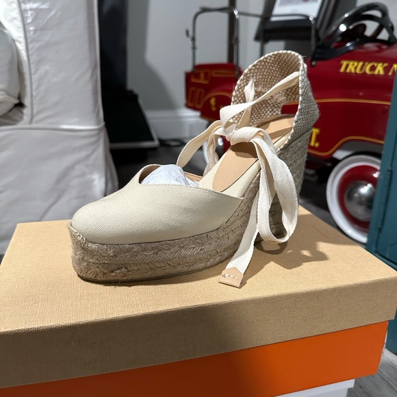 Chiara Castaner Ivory Espadrille Heels